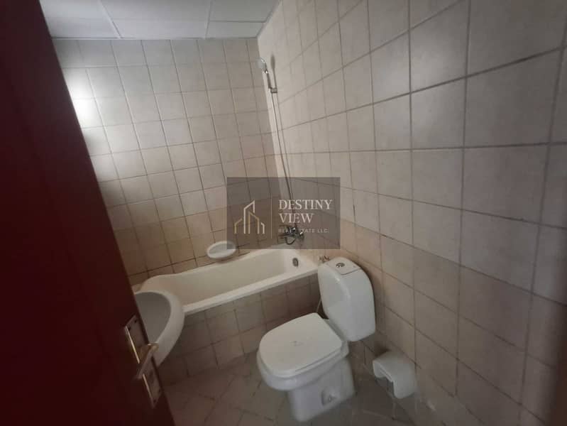 14 28521. jpg