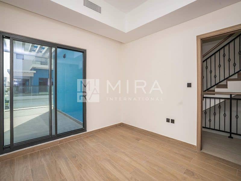 14 5 bed mid Big plot Unit-11