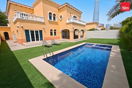 5 Bedroom Villa for Rent in Jumeirah Park, Dubai - Lake View | Corner | Exclusive | Long Term 5 Bedroom Villa for Rent in Jumeirah Park, Dubai - Lake View | Corner | Exclusive | Long Term