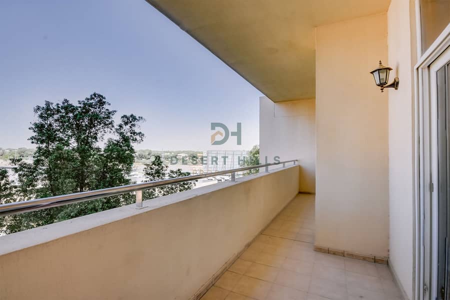 9 Balcony. jpg
