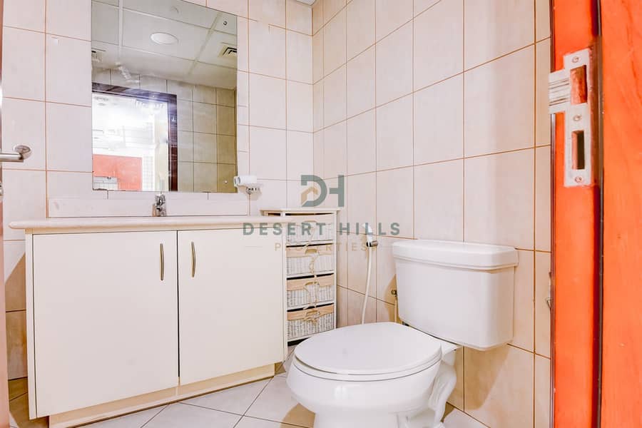 14 Toilet Sink. jpg