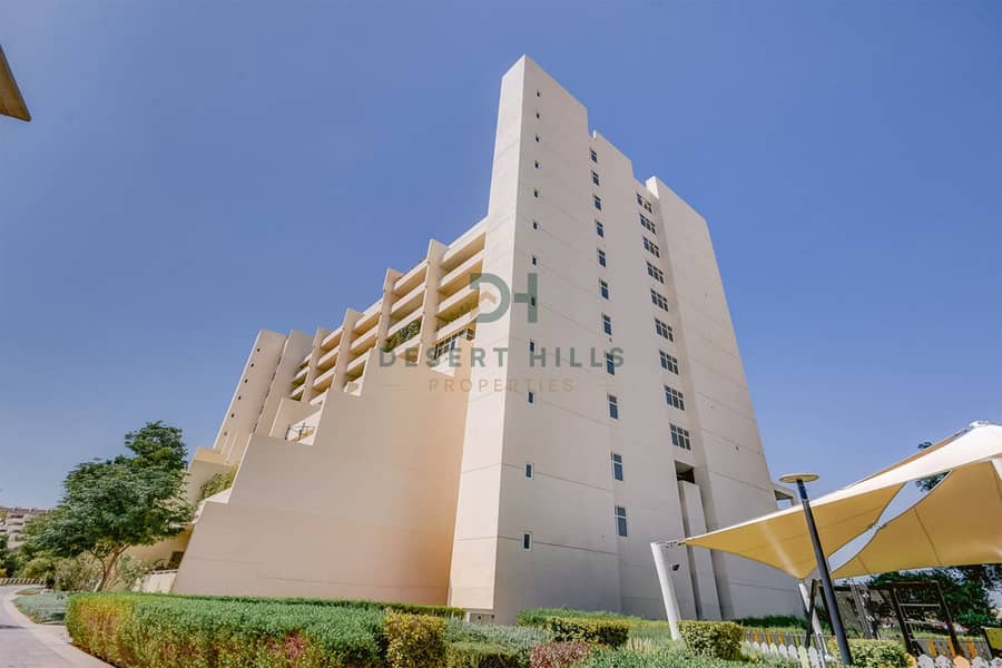 17 Building 4. jpg