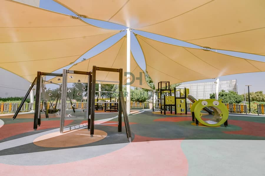 29 Play Area. jpg