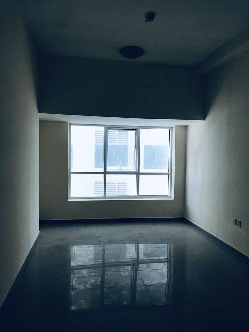 3 Studio-Flat-for-Rent-Pearl-Tower (2). JPG