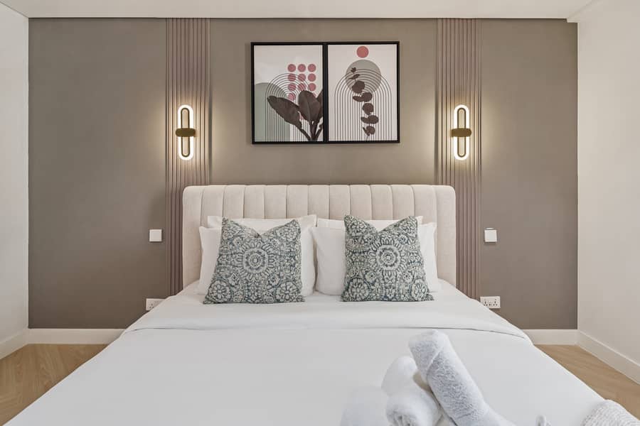 28 Oak Tree JBR Sadaf 7 2801 - 17. jpg