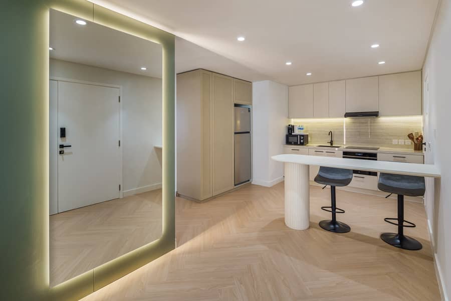 35 Oak Tree JBR Sadaf 7 2801 - 35. jpg