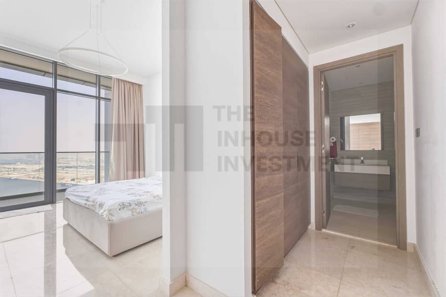14 14 - Bedroom - Ensuite. jpg