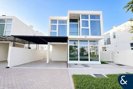 6 Bedroom Villa for Rent in DAMAC Hills 2 (Akoya by DAMAC), Dubai - Luxury 6 Bed Villa | Unfurnished| Vacant Soon 6 Bedroom Villa for Rent in DAMAC Hills 2 (Akoya by DAMAC), Dubai - Luxury 6 Bed Villa | Unfurnished| Vacant Soon