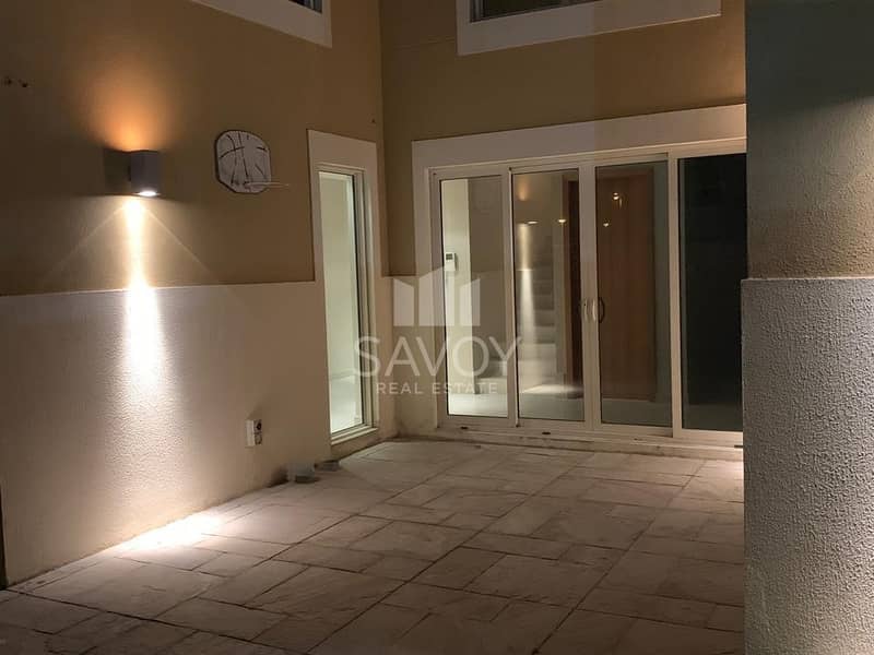 Hot Deal | Single Row | Corner Unit | Rented Hot Deal | Single Row | Corner Unit | Rented