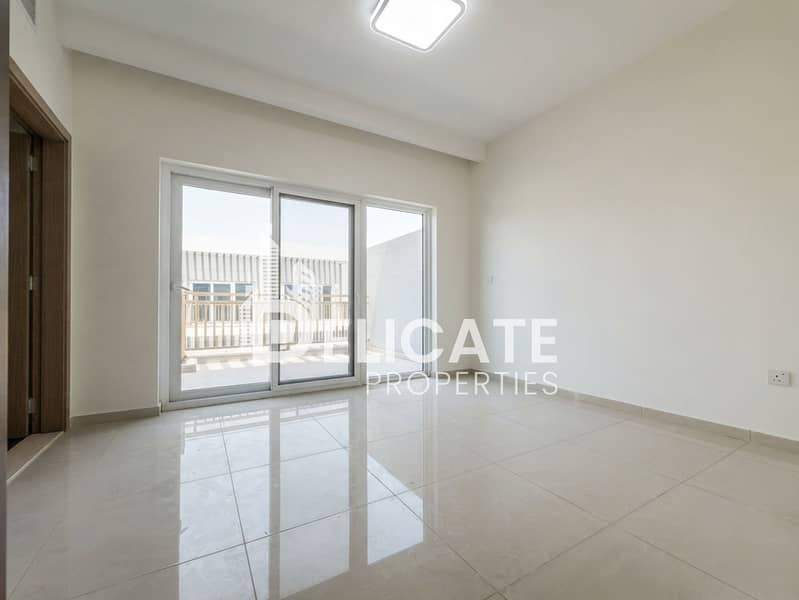 5 room 3. jpg