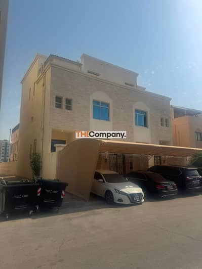 8 Schlafzimmer Villa Compound zum zum Verkauf in Al Muroor, Abu Dhabi - Villenanlage in Al Muroor, 8 schlafzimmer, 4500000 AED - 15864871 8 Schlafzimmer Villa Compound zum zum Verkauf in Al Muroor, Abu Dhabi - Villenanlage in Al Muroor, 8 schlafzimmer, 4500000 AED - 15864871