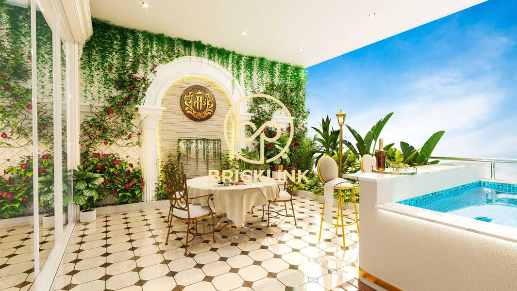 20 OUTDOOR DINING AREA. jpg