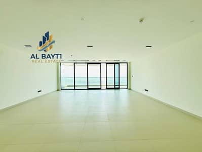 3 Bedroom Flat for Rent in Al Khan, Sharjah - IMG-20260717-WA0050. jpg 3 Bedroom Flat for Rent in Al Khan, Sharjah - IMG-20260717-WA0050. jpg