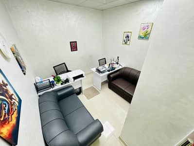 Office in Affitto a Deira, Dubai - 2b41fa77-b3e4-4ed9-9281-6a1dafef7f96. jpg