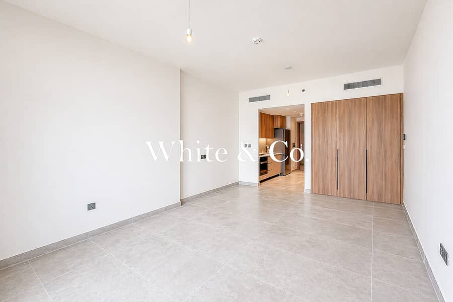 Brand New | Studio | Appliances Included Brand New | Studio | Appliances Included