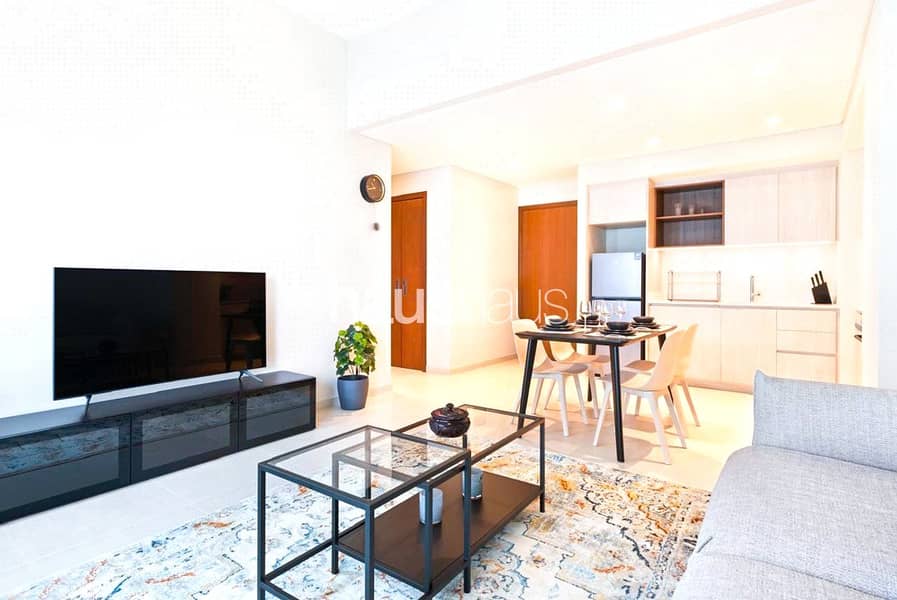Vacant Now | Fully Furnished | Upgraded Vacant Now | Fully Furnished | Upgraded