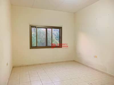 2 habitaciones Apartamento para en Alquiler en The Gardens, Dubai - Apartamento en The Gardens，The Gardens Building 118, 2 dormitorios, 93000 AED - 15866658