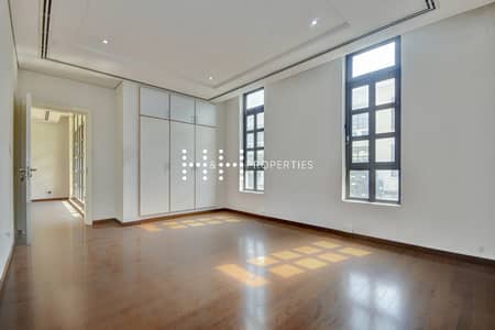 Villa de 4 chambres à à louer à Mirdif, Dubai - Villa à Mirdif，Gargash Villas, 4 chambres, 210000 AED - 15867273