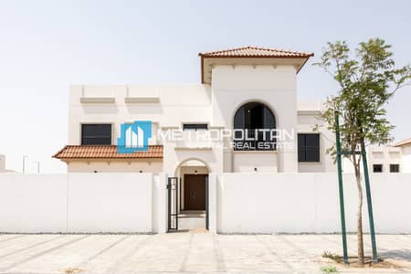 6 Bedroom Villa for Sale in Al Shamkha, Abu Dhabi - Large Plot11,200sqft | Corner Unit | Ready To Move 6 Bedroom Villa for Sale in Al Shamkha, Abu Dhabi - Large Plot11,200sqft | Corner Unit | Ready To Move