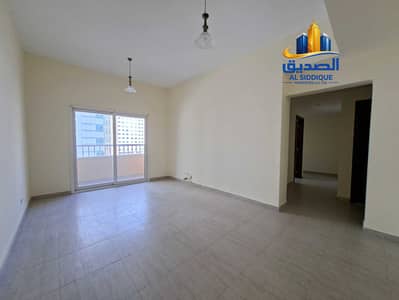 2 habitaciones Apartamento para en Alquiler en Al Khan, Sharjah - 54759. jpg