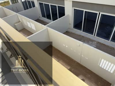4 Slaapkamers Townhouse te Koop in DAMAC Hills 2 (Akoya by DAMAC), Dubai - WhatsApp Image 2026-07-13 at 2.11. 37 PM (1). jpeg 4 Slaapkamers Townhouse te Koop in DAMAC Hills 2 (Akoya by DAMAC), Dubai - WhatsApp Image 2026-07-13 at 2.11. 37 PM (1). jpeg