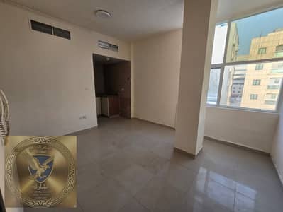 Studio de à à louer à Al Qulayaah, Sharjah - WhatsApp Image 2026-07-16 at 6.32. 28 PM (1). jpeg Studio de à à louer à Al Qulayaah, Sharjah - WhatsApp Image 2026-07-16 at 6.32. 28 PM (1). jpeg