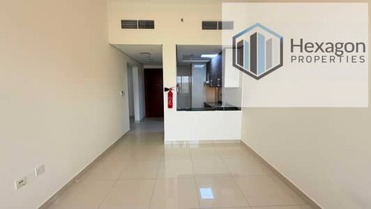 Studio zum Miete in International City Phase 2 (Warsan 4), Dubai - IMG-20260717-WA0011. jpg
