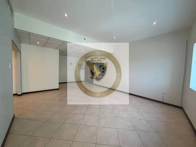 1 Camera Appartamento in Affitto a Al Majaz, Sharjah - WhatsApp Image 2026-06-27 at 5.21. 50 PM (3). jpeg 1 Camera Appartamento in Affitto a Al Majaz, Sharjah - WhatsApp Image 2026-06-27 at 5.21. 50 PM (3). jpeg