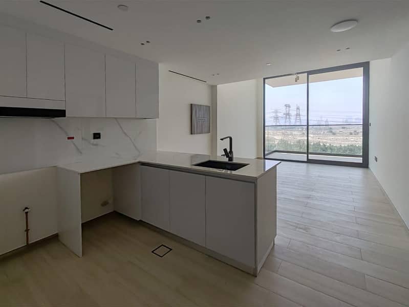 Unfurnished | Ready To Move | Open Kitchen Unfurnished | Ready To Move | Open Kitchen
