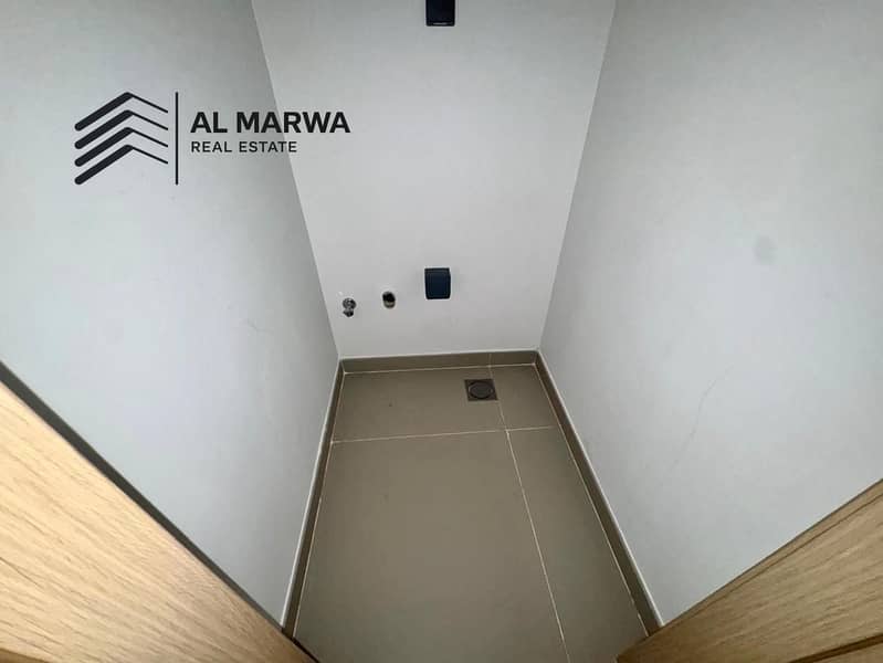 11 f91449cb-29f5-4d36-b204-cf286bd16e27. jpg