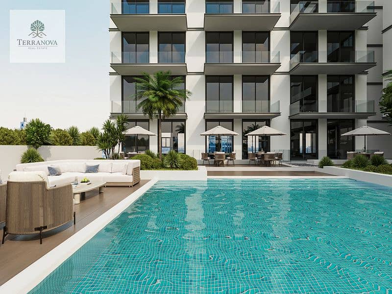 6 Resort Style Pool 10. jpg