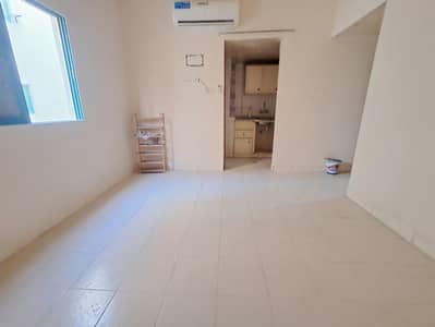 استوديو للايجار في مويلح، الشارقة - 20260717_184132. jpg استوديو للايجار في مويلح، الشارقة - 20260717_184132. jpg