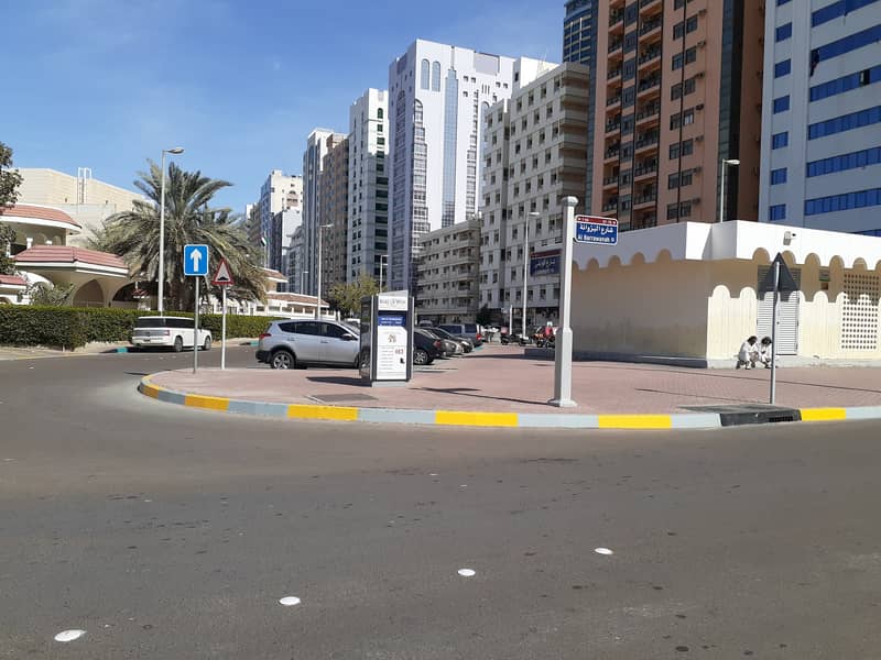 Large apartment, 3 bedrooms, hall, near to Al Wahda Mall, super deluxe finishing