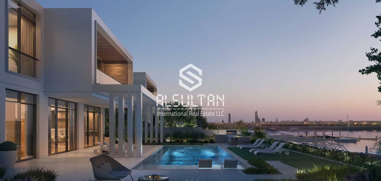 5 04 Swimming Pool. jpg