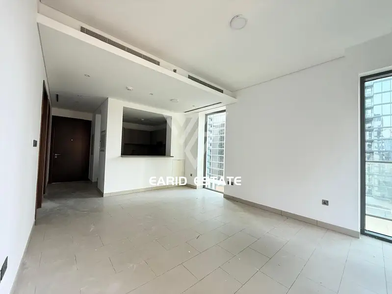 Spacious 1 BR | Open View | Prime Location