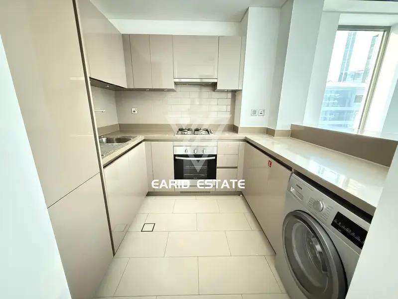 Spacious 1 BR | Open View | Prime Location