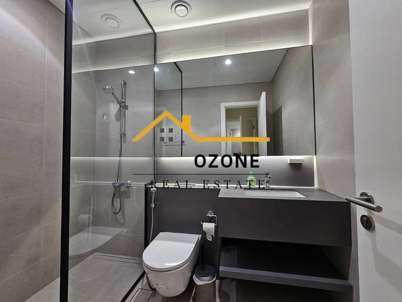 18 6b94eb79-90fe-4d72-b69f-3189b1858bcd. jpeg