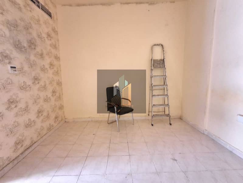 4 304713. jpg