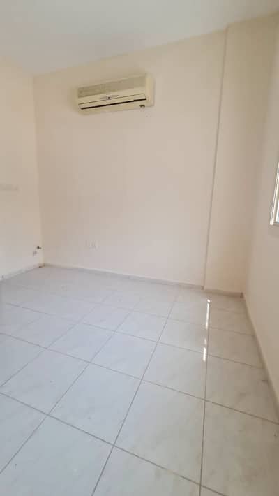Monolocale in Affitto a Al Qulayaah, Sharjah - WhatsApp Image 2026-07-18 at 8.40. 17 AM. jpeg Monolocale in Affitto a Al Qulayaah, Sharjah - WhatsApp Image 2026-07-18 at 8.40. 17 AM. jpeg
