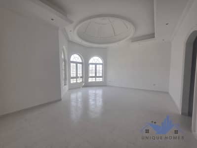 Villa de 5 chambres à à louer à Al Barsha, Dubai - 1. jpeg Villa de 5 chambres à à louer à Al Barsha, Dubai - 1. jpeg