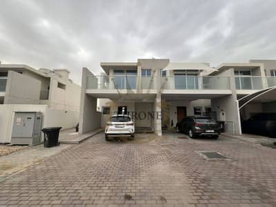 3 habitaciones Townhouse para en Alquiler en DAMAC Hills 2 (Akoya by DAMAC), Dubai - Casa adosada en DAMAC Hills 2 (Akoya by DAMAC),Albizia, 3 dormitorios, 88000 AED - 15873167 3 habitaciones Townhouse para en Alquiler en DAMAC Hills 2 (Akoya by DAMAC), Dubai - Casa adosada en DAMAC Hills 2 (Akoya by DAMAC),Albizia, 3 dormitorios, 88000 AED - 15873167