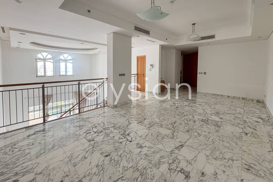 Vacant Now | Maid's Room | Park and Sea Views Vacant Now | Maid's Room | Park and Sea Views