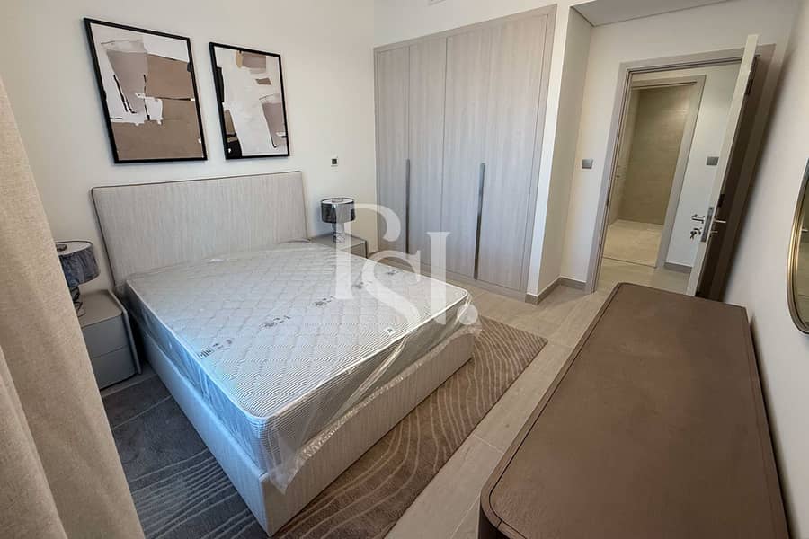 6 505717-AP195761-Yas-Golf-Collection-Views-Apt-2BR-Yas-Island-Abu-Dhabi-UAE-008. jpg