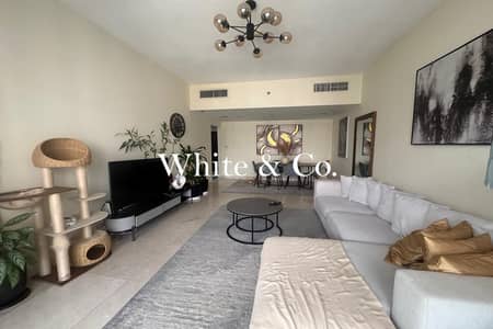 2 Bedroom Apartment for Sale in Business Bay, Dubai - LARGE LAYOUT / MAIDS ROOM / FULLY FURNISHED 2 Bedroom Apartment for Sale in Business Bay, Dubai - LARGE LAYOUT / MAIDS ROOM / FULLY FURNISHED