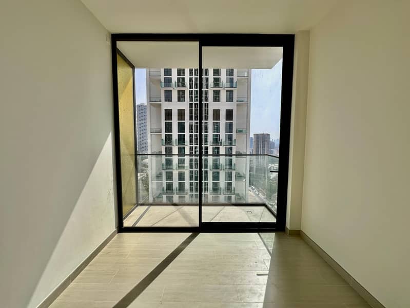 6 Image 6