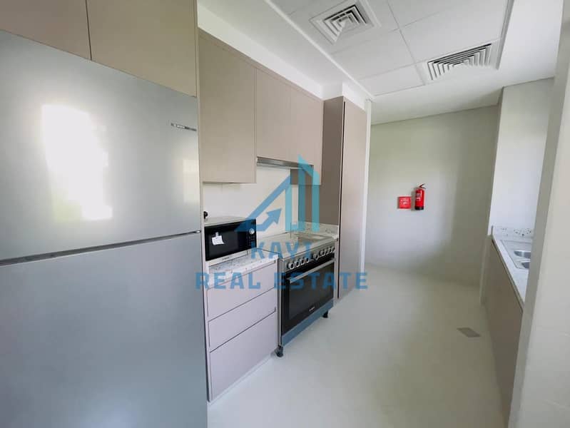 25 2d31807c-4ebd-4810-b471-2b12ef2def23. jpg