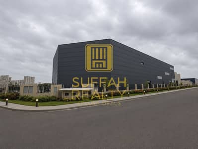 Warehouse zum zur Miete in Dubai Investments Park (DIP), Dubai - 2B6A1A44-EC44-4261-A5F8-7DEC71A6BA49. png