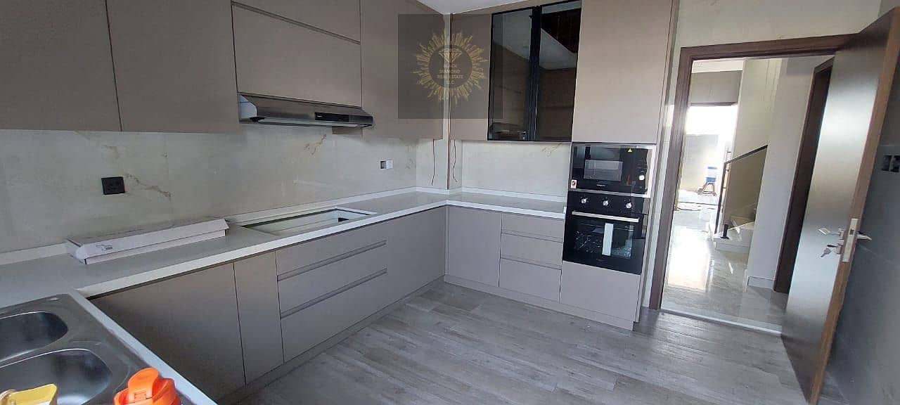 9 4BHK TOWNHOUSE 8. jpeg