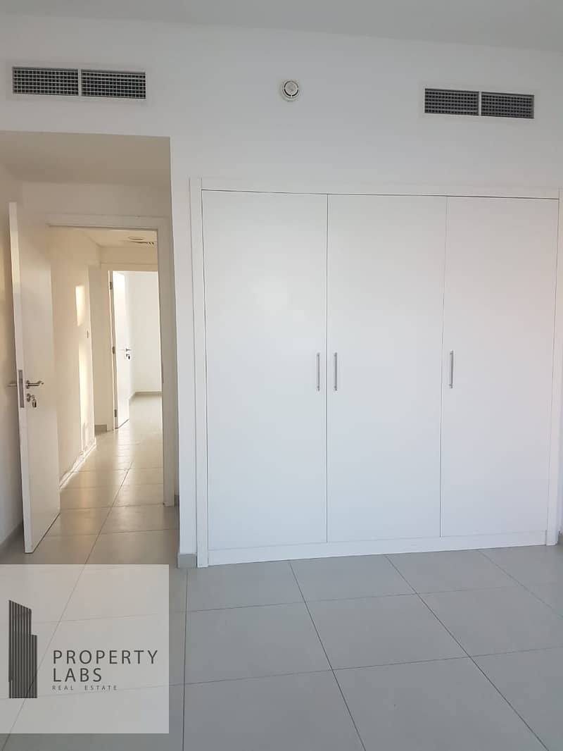 Modern 2 bedroom awaiting to be your home