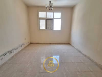 Studio te Huur in Bu Tina, Sharjah - 84b4592c-8ea7-4635-8768-34c2e77adb59. jpeg